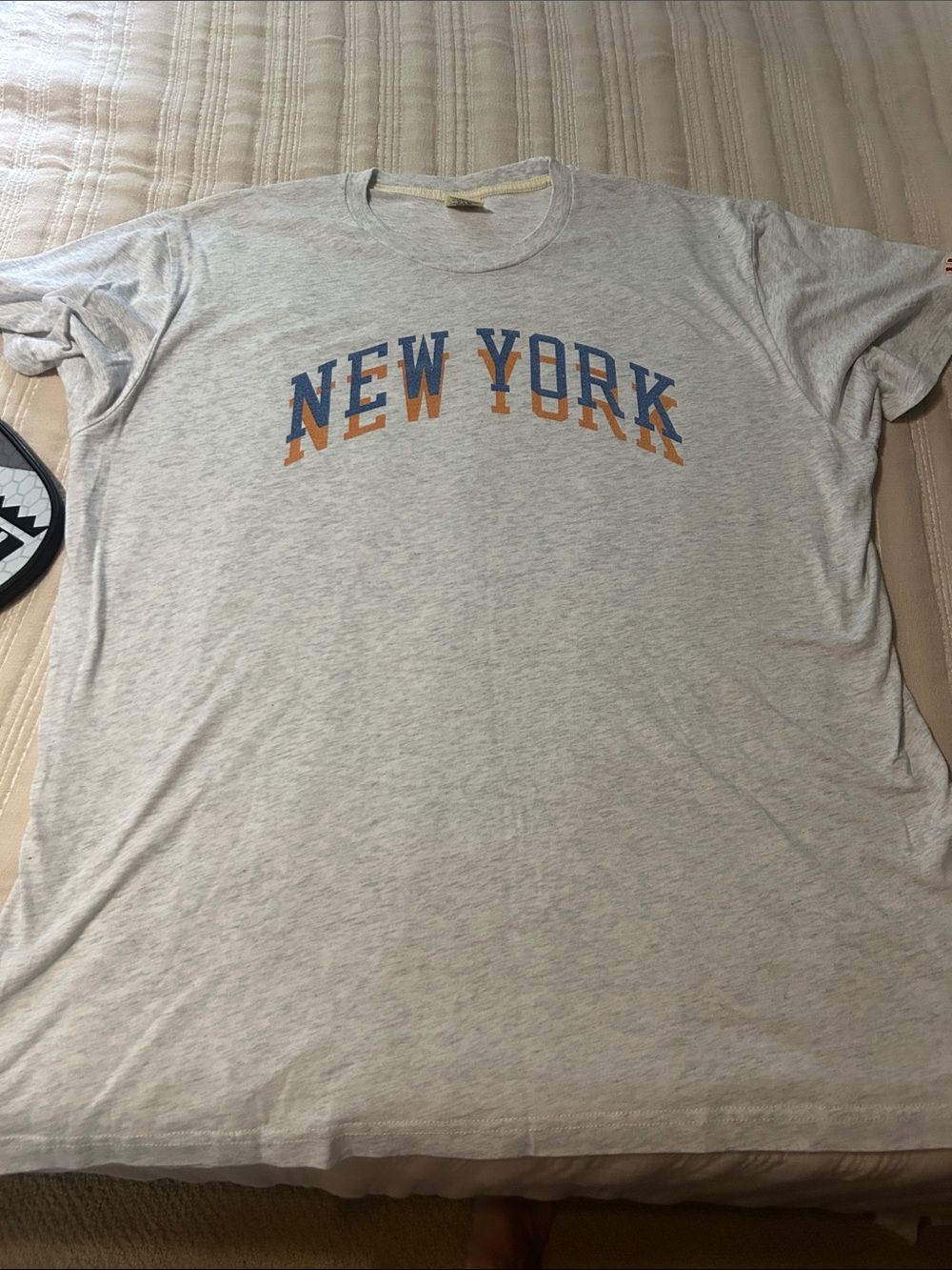 KNICKS - HOMAGE Light Gray 'New York' Graphic Tee with Blue & Orange Letters